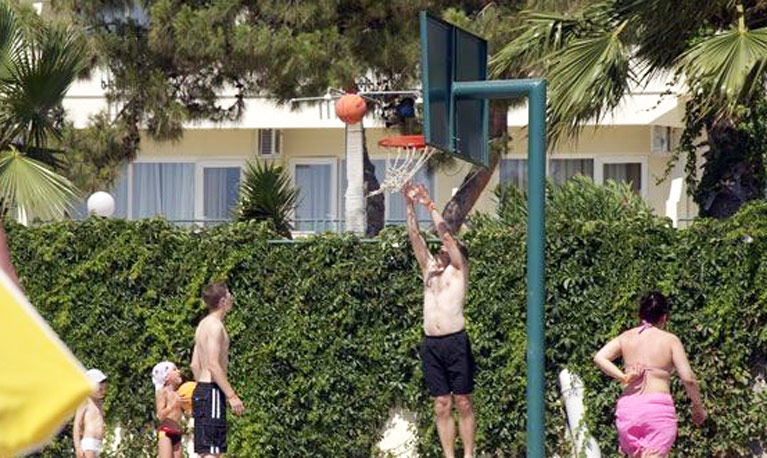 Aqua Bella Beach Hotel